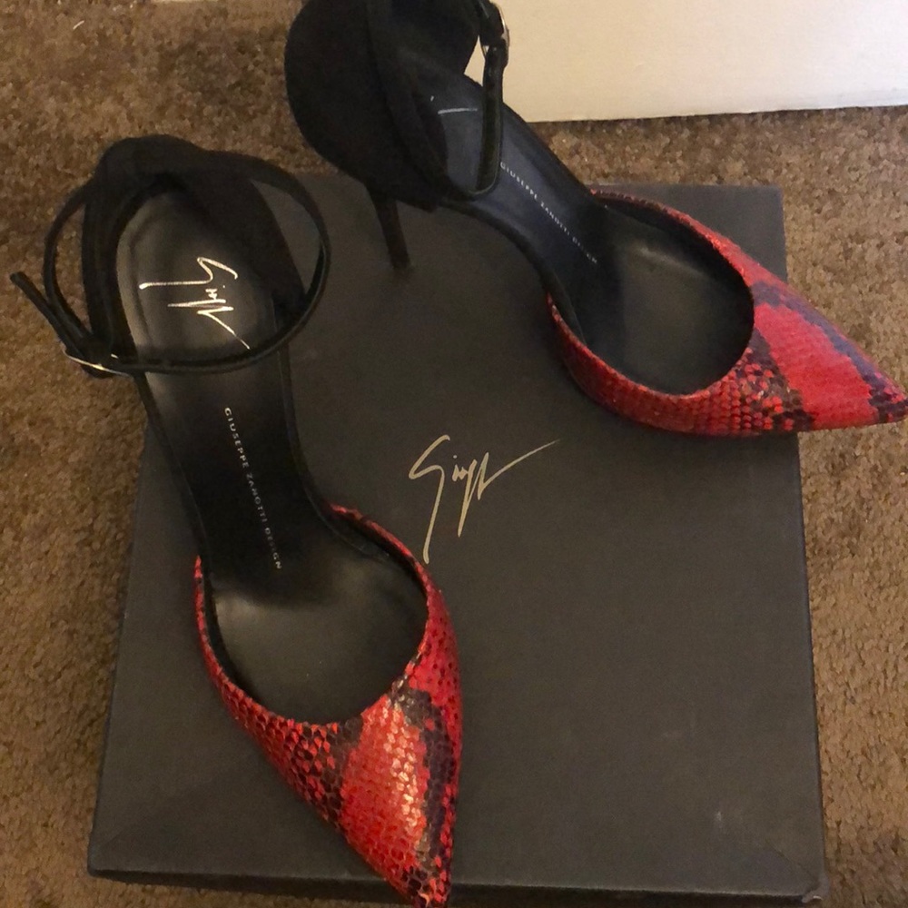 Shoes - Picture 2 of 2